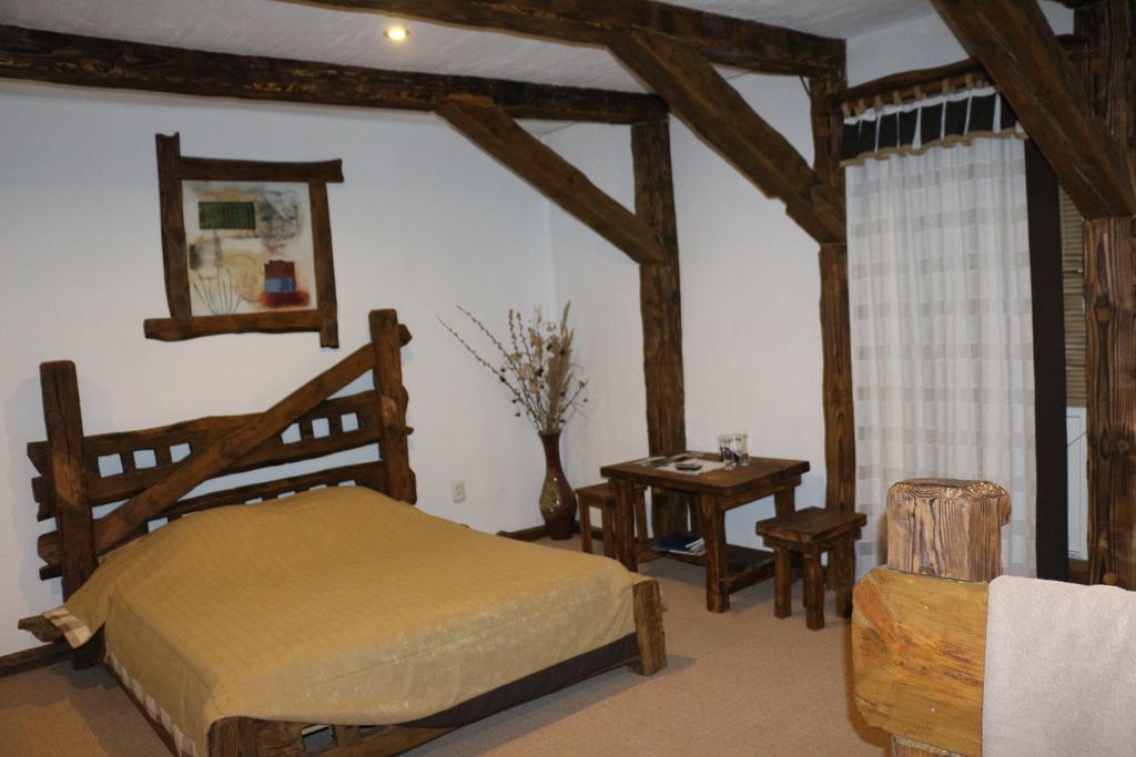 Eco Grill Hotel Restaurant Aquarius Lviv Chambre photo